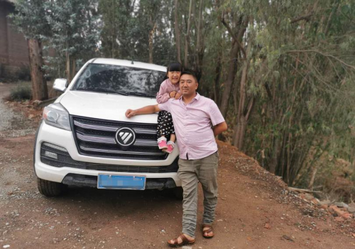 <b>拓陆者E5皮卡成了一家四口的幸福来源!</b>