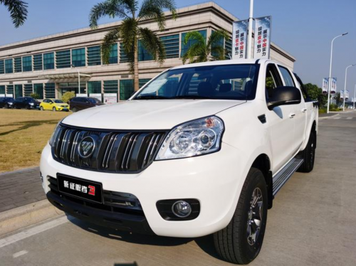 <b>福特猛禽油耗高？福田皮卡大将军低油耗助力男人皮卡梦</b>